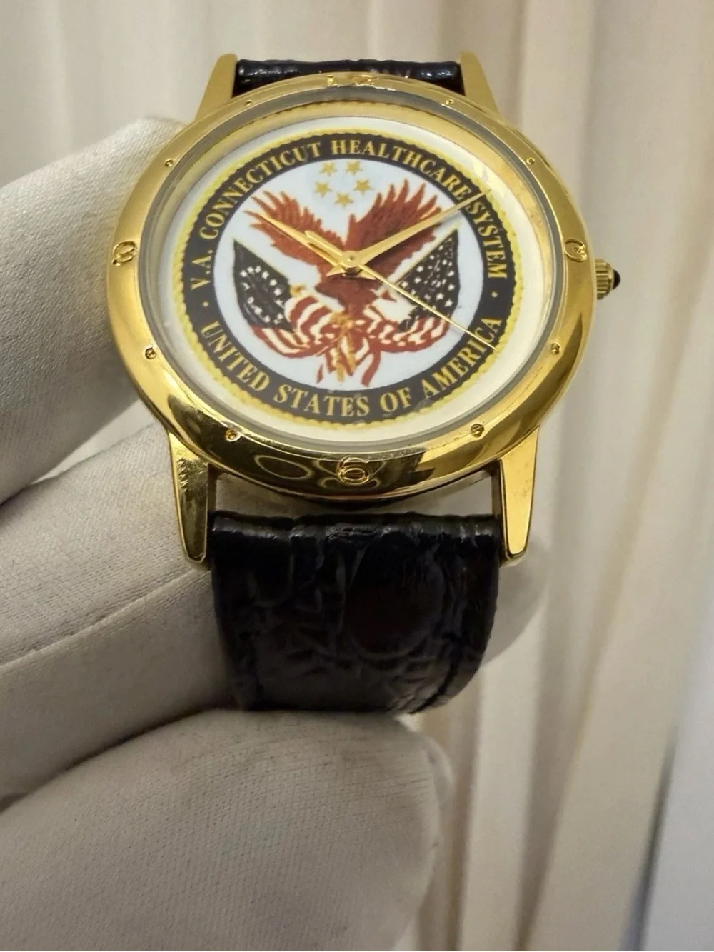 Vintage Image Watches VA Connecticut Healthcare System Quartz Watch 34.4mm